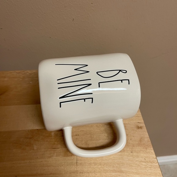 Rae Dunn Be Mine Two Sided Valentines Holiday Seasonal Mug - Picture 3 of 3